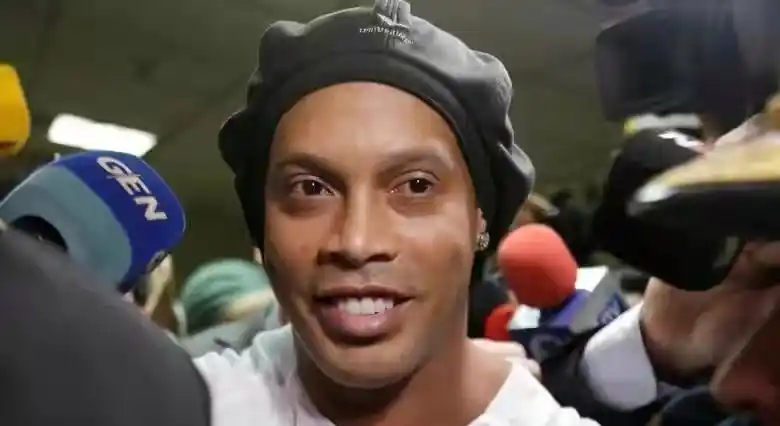 相比之下