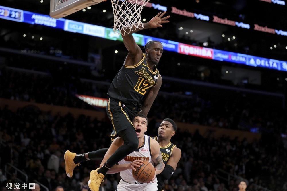 她决定在牛 她决定在牛