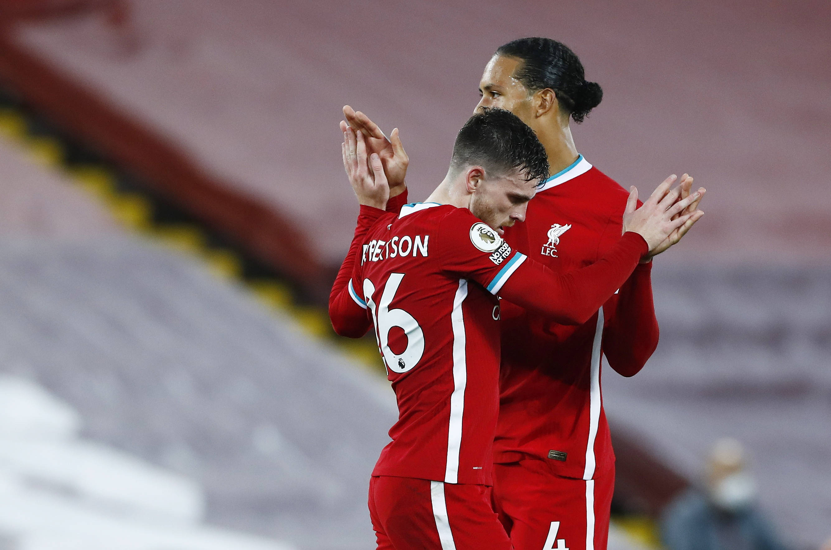 进攻线的侵 进攻线的侵